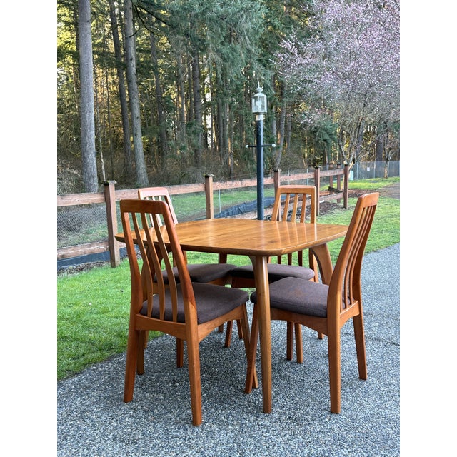 1990s Mid Century Modern Danish Table Set of 4 For Sale In Seattle - Image 6 of 11