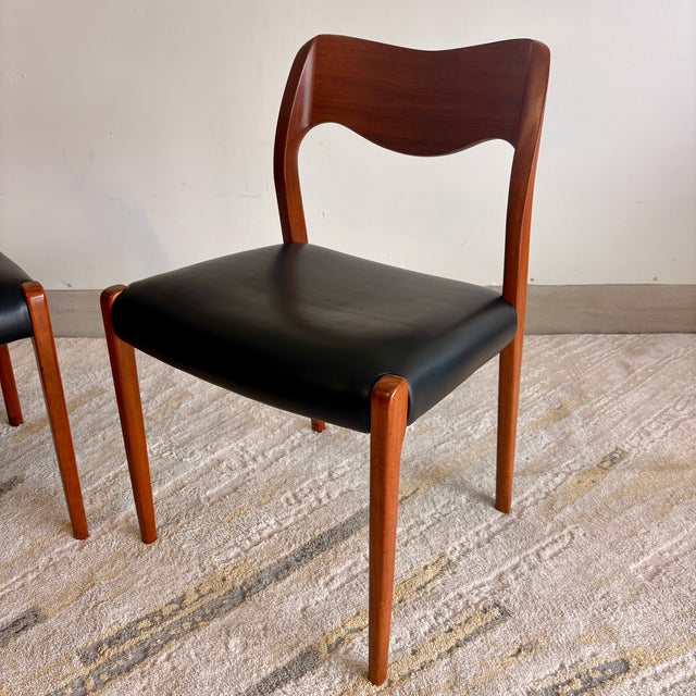 1960s 1960s Niels Møller Model 71 Teak Dining Chairs – Newly Reupholstered Black Leather (Pair) For Sale - Image 5 of 11