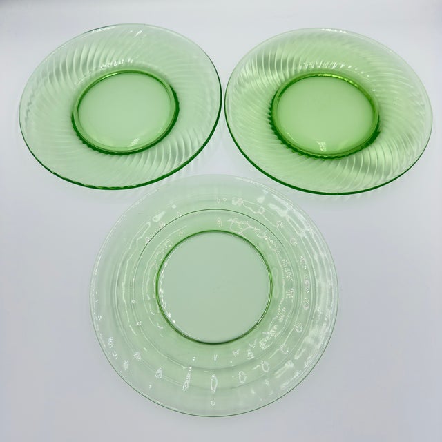 Art Deco 1930's Anchor Hocking Green Depression Glass Swirl & Optic Luncheon 3pc Plate Set For Sale - Image 3 of 5