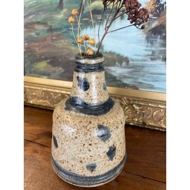 Mid 20th Century Signed Vintage Studio Pottery Vase by Matay, Hand Thrown Stoneware With Speckled Glaze and Cobalt Brush Accents. For Sale - Image 5 of 10