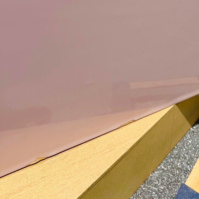 Wood Postmodern Pink Gloss Laminate King Size Waterfall Platform Bed For Sale - Image 7 of 12
