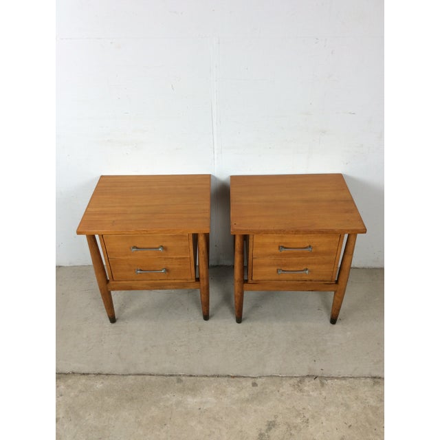 Mid-Century Modern Pair Mid Century Modern Nightstands by Milo Baughman for Drexel For Sale - Image 3 of 12