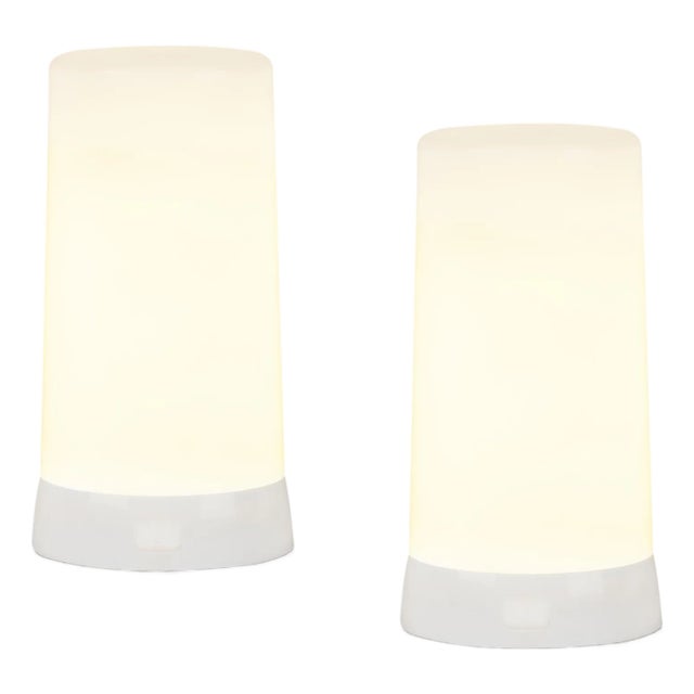 LEDWhite Flickering Light Designer Candle with Remote and Magnet (Set of 2) For Sale