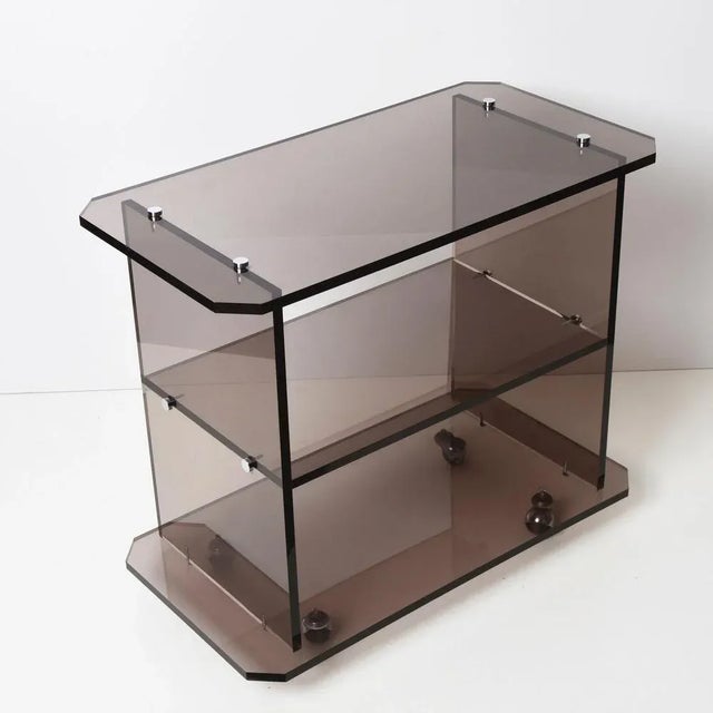 Mid-Century Italian Smoked Acrylic Glass Serving Trolley, 1980s For Sale - Image 13 of 18