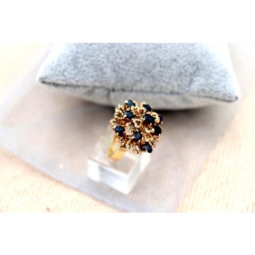 Gold Shower Shaped Ring For Sale - Image 4 of 9