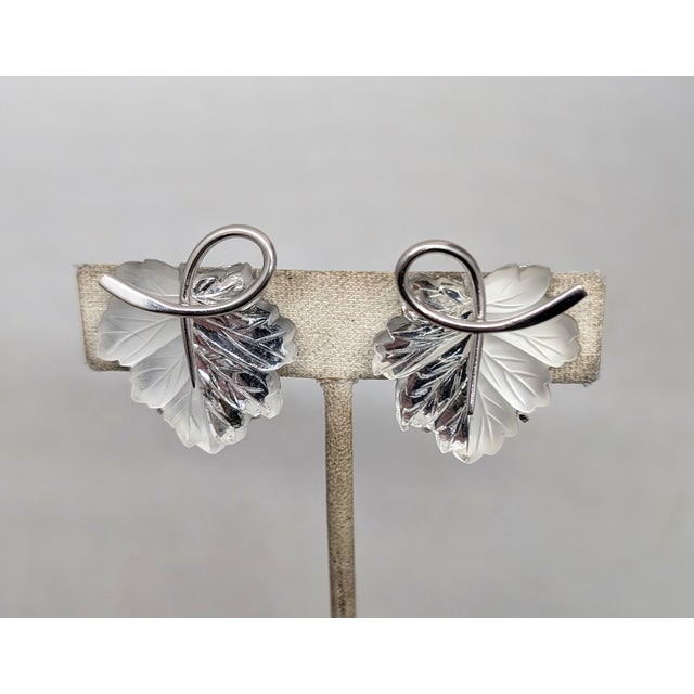 1950s Vintage 1950s Signed Napier Rhodium Plated Clear & Frosted Glass Leaf Clip Earrings-2 Pieces For Sale - Image 5 of 8