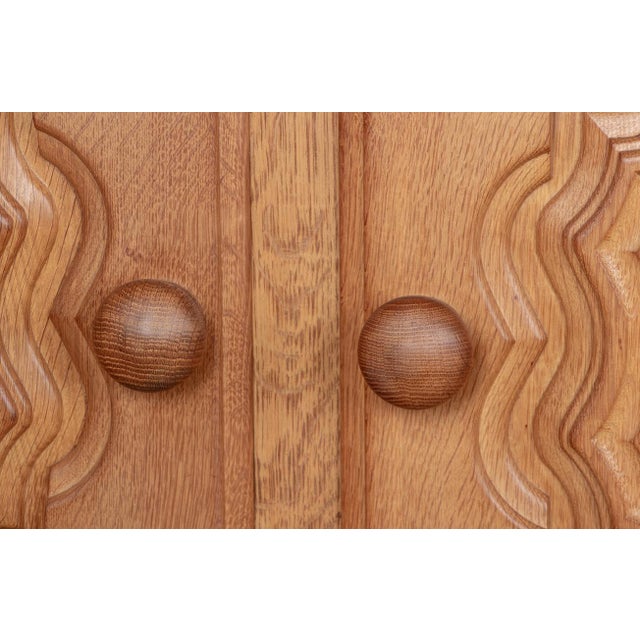 Large French Sideboard in Oak by Guillerme et Chambron for Votre Maison, 1960s For Sale - Image 15 of 18