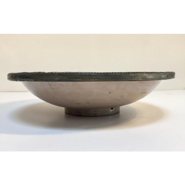 Early 20th Century Moroccan Ceramic Plate Adorned With Silver Filigree For Sale - Image 5 of 12