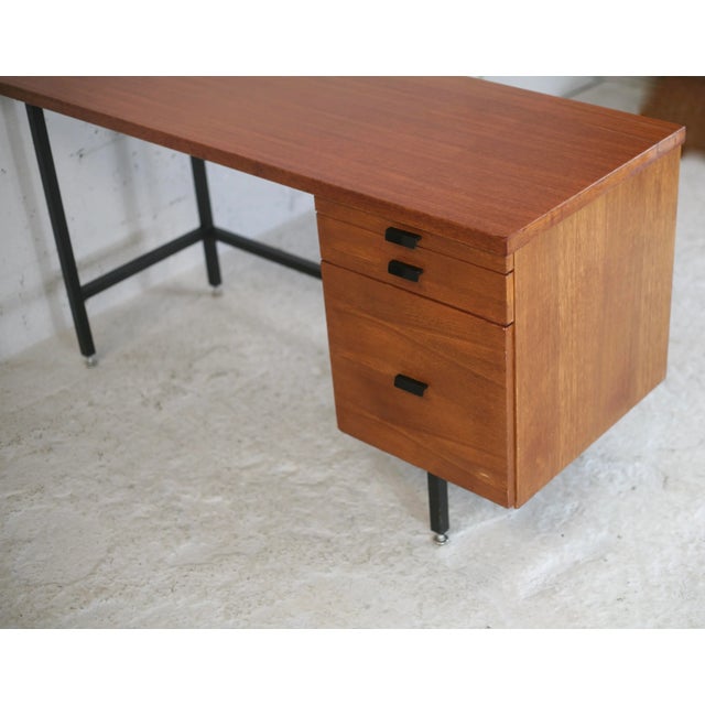 1960s Wood and Steel Desk, France, 1960 For Sale - Image 5 of 18