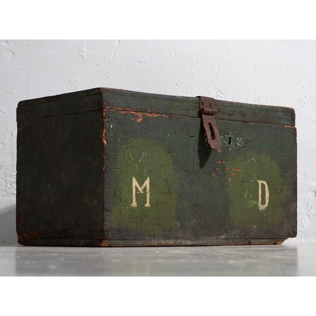 Antique green wooden chest (France, c.1910). #4 This antique chest was built with solid pine wood using the dovetail...