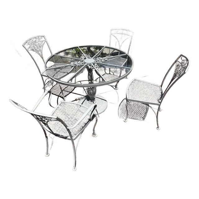 Mid 20th Century Woodard Dining Table & 4 Chairs, Attributed For Sale