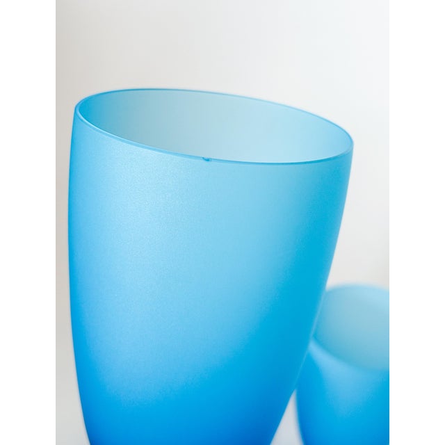 1960s 1960s Carlo Moretti Satinato Electric Blue Goblets- Set of 4 For Sale - Image 5 of 12