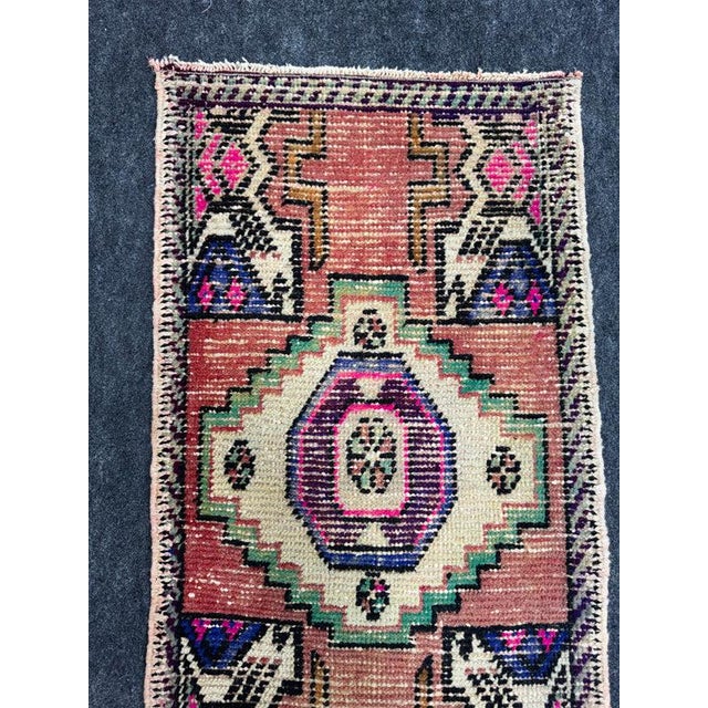 Turkish Yastik Rug 1'7" x 2'11" For Sale - Image 4 of 5