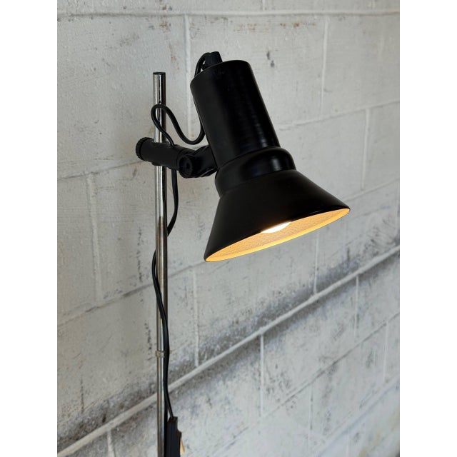 1960s 1960s Mid-Century Modern Black Metal Floor Lamp With Adjustable Spotlight For Sale - Image 5 of 11