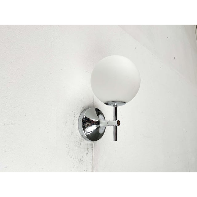 Mid-Century Modern Swiss Space Age Type 1802 Chrome Sconce by E.R. Nele for Temde, 1960s For Sale - Image 10 of 16