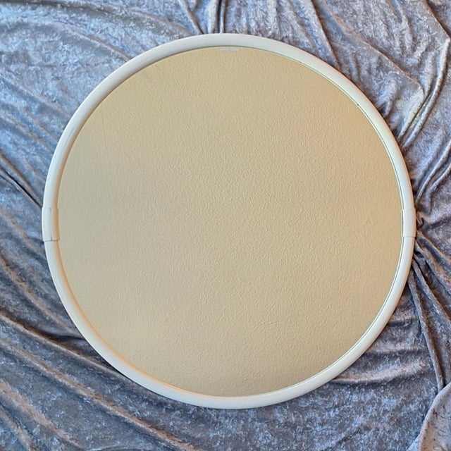 Metal Vintage Round Wall Mirror in White Lacquered Metal by Keuko, 1980s For Sale - Image 7 of 7