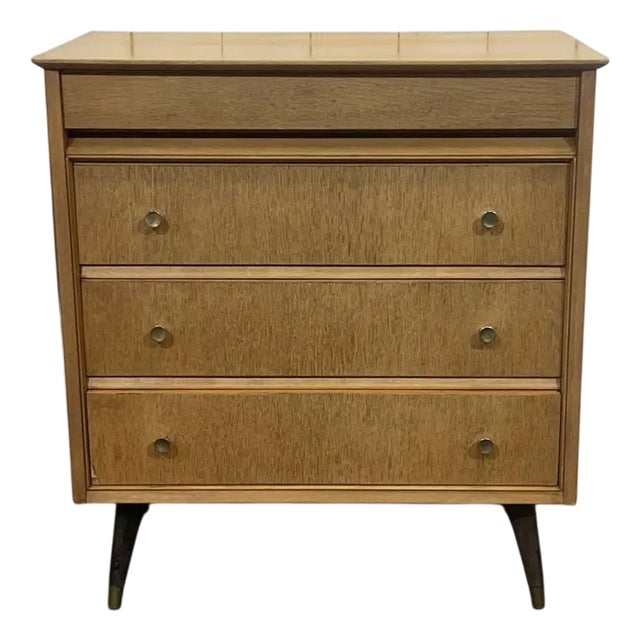 English Chest of Drawers in Oak with Compass Feet, 1970s For Sale