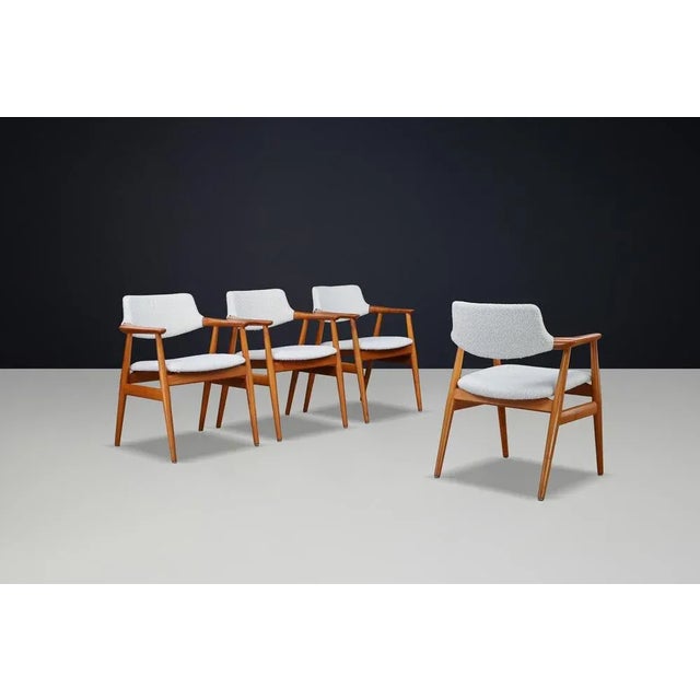 Mid-Century Teak GM11 Dining Chairs Model by Svend Åge Eriksen for Glostrup, 1960s, Set of 4 For Sale - Image 3 of 9