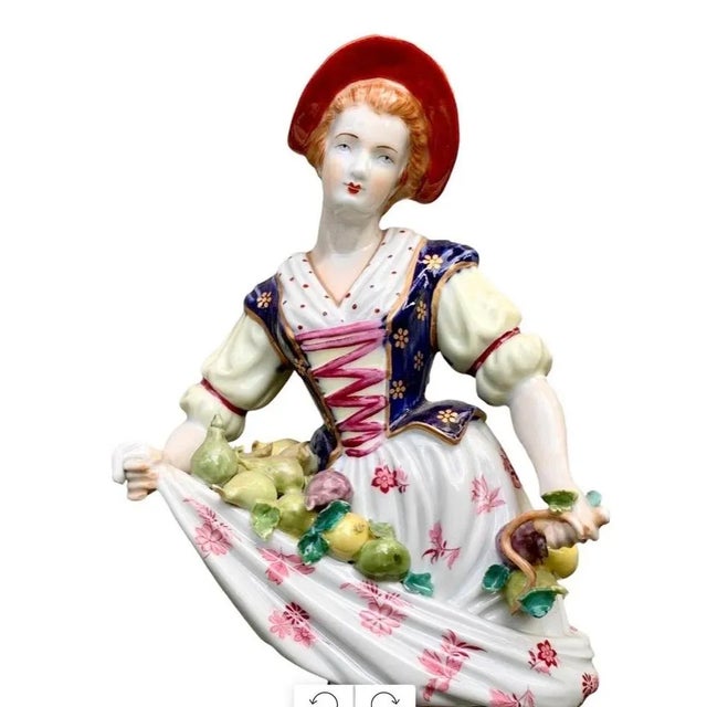 Early 19th Century Pair of Early 19th Century Sevres Porcelain Figures For Sale - Image 5 of 12