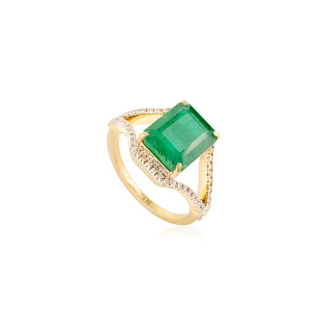 Art Deco Statement Emerald Split Ring Size 8 in 14k Gold With Diamonds For Sale - Image 3 of 12