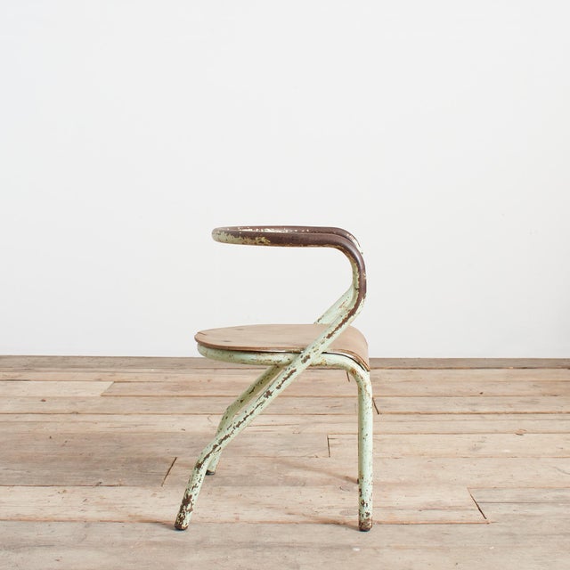 French 300 Children's Chair by Jacques Hitier for Mullca, 1940s For Sale - Image 3 of 8