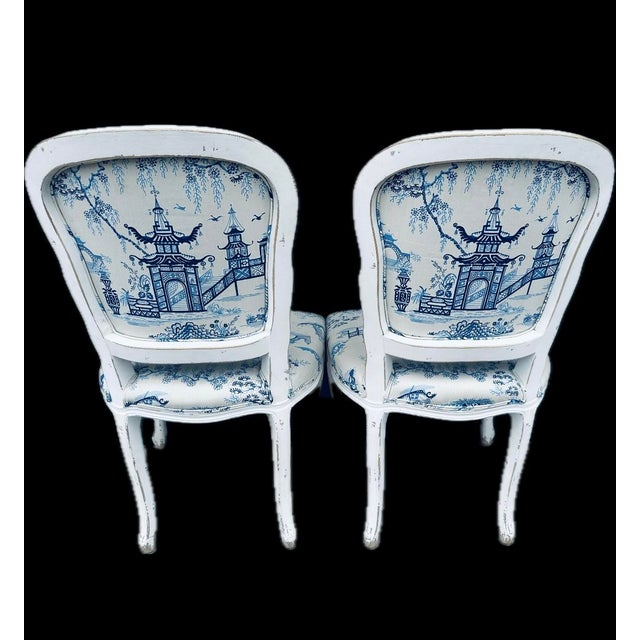 Hollywood Regency French Chairs With Custom Vintage Chinoiserie Toile - A Pair For Sale - Image 4 of 10
