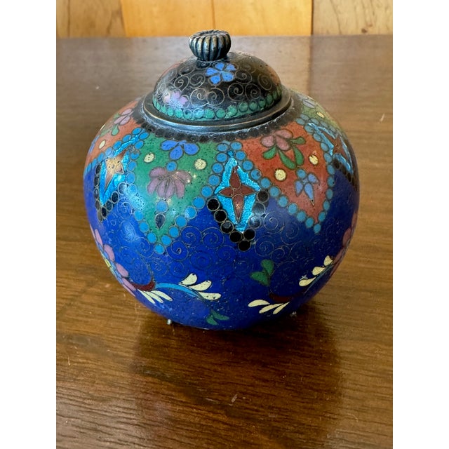 Chinese Antique Meiji Period Chinese Cloisonne Footed Censor For Sale - Image 3 of 12