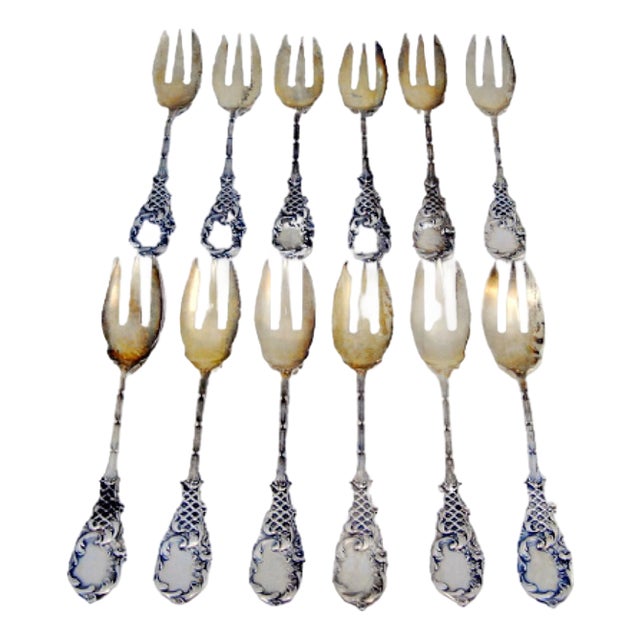 Silver Oyster Forks with Reliefs Surrounding Monogram Cards, Set of 12 For Sale