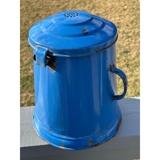Early 20th Century Early 20th Century European Enamelware 5 Liter / 3.2 Gallon Lidded Bucket - Fjord Blue For Sale - Image 5 of 9