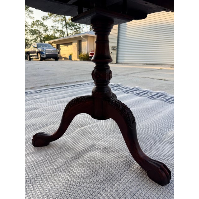 Antique Round Tilt-Top Pedestal Table With Pie Crust Detail For Sale - Image 10 of 18