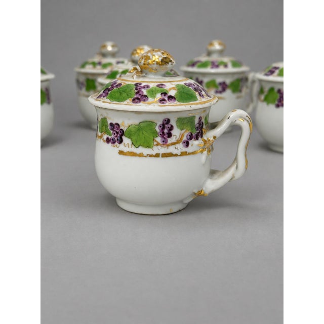 Set of 10, Chinese Export "Grapevine" Pot De Crème Cups and Covers, C. 1800 For Sale - Image 4 of 9