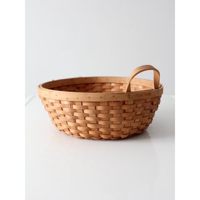 Farmhouse Vintage Handwoven Wood Splint Basket For Sale - Image 3 of 15