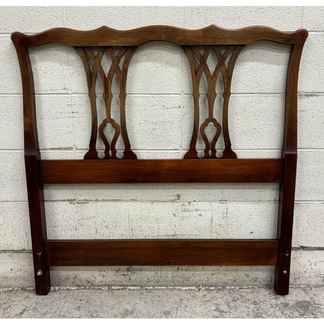 Late 20th Century Vintage Kindel Chippendale Style Twin Size Headboard For Sale - Image 5 of 10