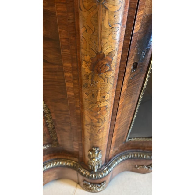 Brown Antique Victorian Burr Walnut Marquetry Serpentine Credenza, 1850 For Sale - Image 8 of 18