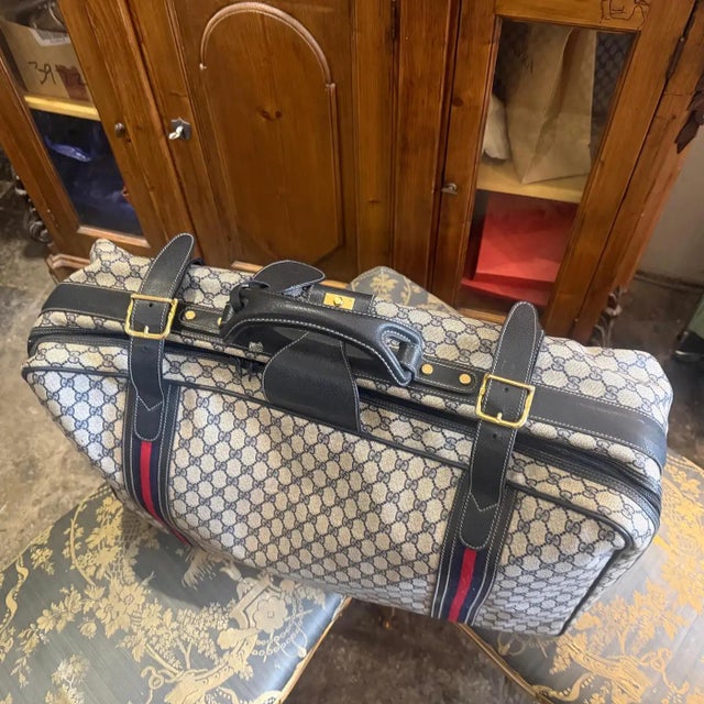Vintage 1980s Gucci Iconic Gg Monogram Suitcase With Web Stripes For Sale - Image 11 of 15