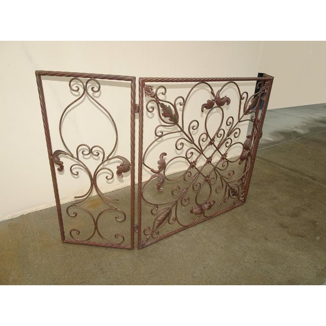 French Vintage Three Panel Brown Metal Fireplace Screen Scrolls & Flourishes For Sale - Image 3 of 12