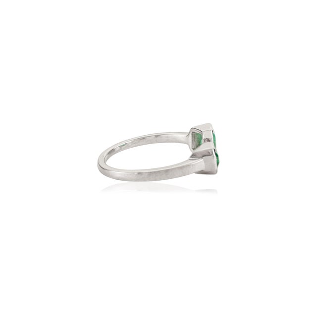Early 21st Century Modern Style 18k Gold Octagon Cut Emerald Toi Et Moi Ring Size 5.5 For Sale - Image 5 of 13