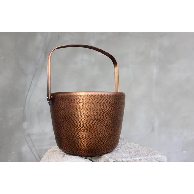 Champagne Bucket or Wine Cooler in Hammered Copper, 1970s For Sale - Image 10 of 10