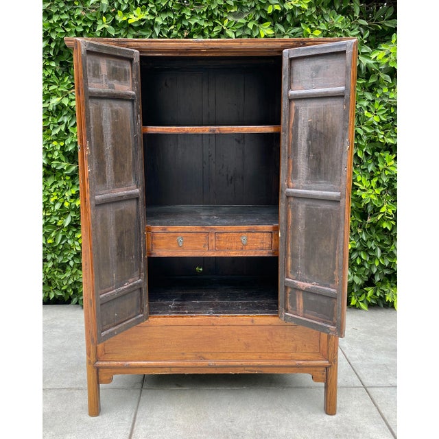 Chinese Beautiful Rare Antique Chinese Wedding Cabinet c.1800 For Sale - Image 3 of 7