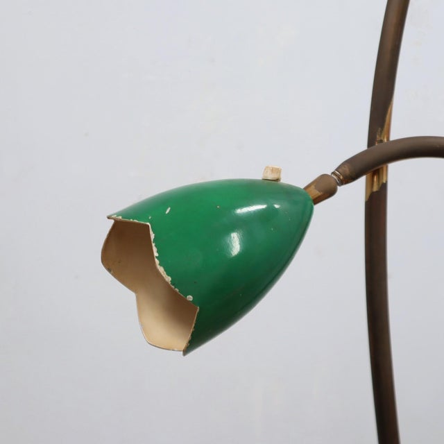 An exceptional exemplar of 1950s italian mid-century modern lighting, this rare floor lamp is attributed to the renowned...