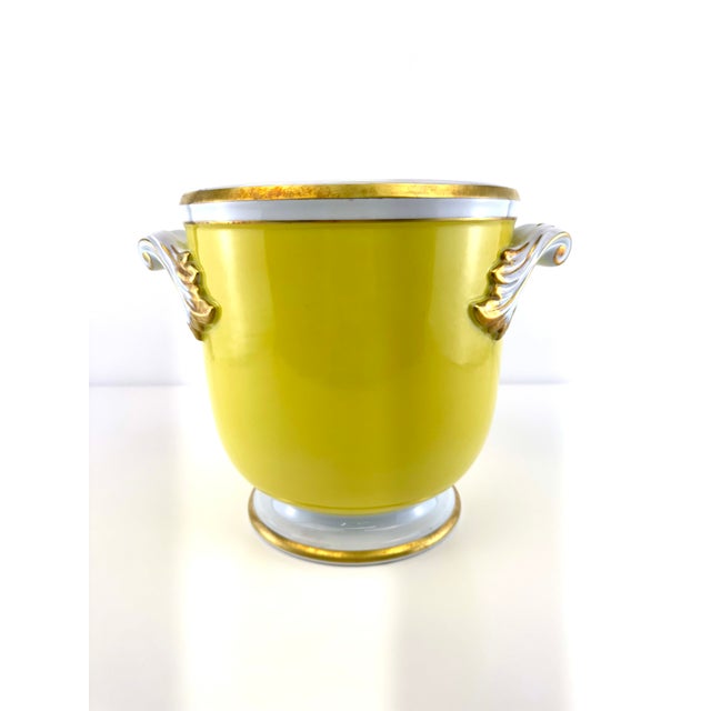 Ceramic Vintage Mottahedeh Yellow Porcelain Cachepot With Gilt Rococo Handles For Sale - Image 7 of 11