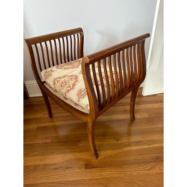 Beautiful curved seat with slatted sides and upholstered seat with removable cushion. Great condition with minor wear and...