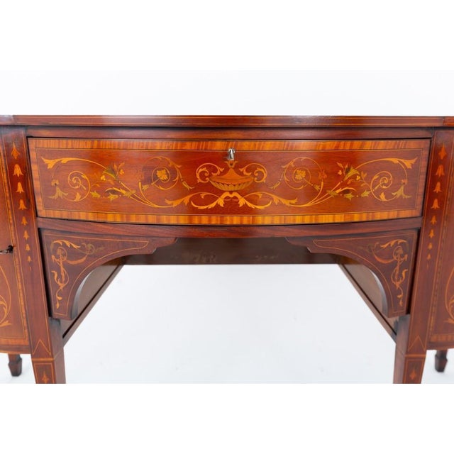 Sheraton Sideboard in Mahogany, 1880 For Sale - Image 5 of 7