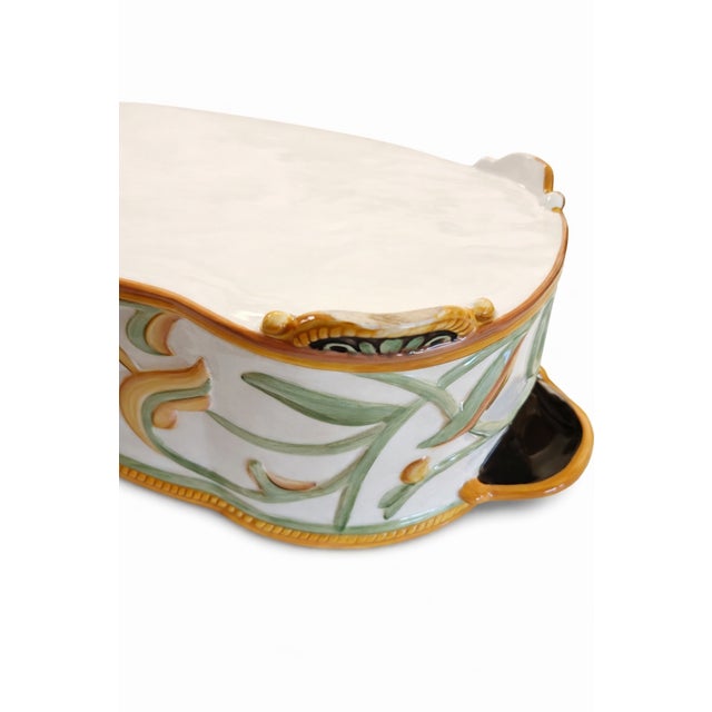 White Fitz and Floyd “Florentina”Bunny Rabbit Tureen Covered Dish, Handcrafted Ceramic, Circa 1990s For Sale - Image 8 of 11