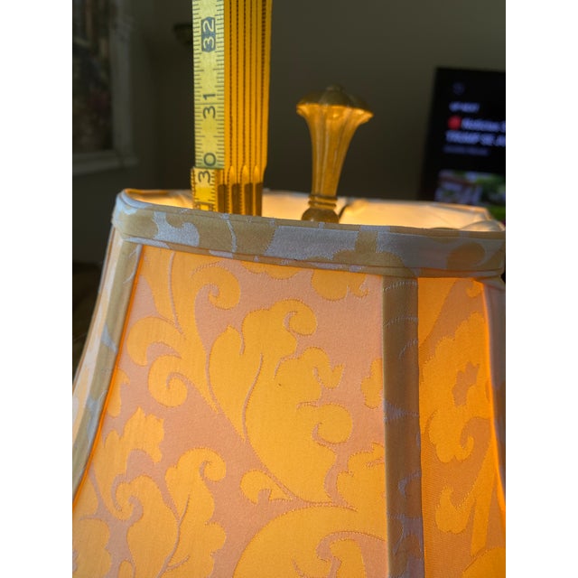 Gold Vintage Table Lamp Gold Tone Traditional Hollywood Regency Decorative Table Lamp Vintage Lighting Floral Motif Damask Shade For Sale - Image 8 of 9