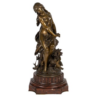19th Century Sculpture in Patinated Bronze attributed to Mathurin Moreau For Sale