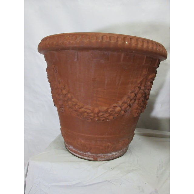 1970s Garden Pots - Set of 2 For Sale - Image 5 of 13
