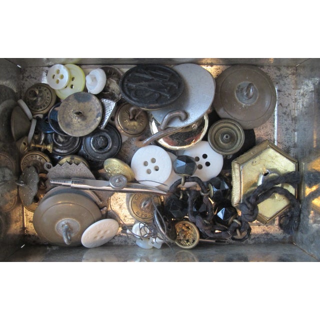 Vintage Garfield's Seidlitz Powders Tin For Sale - Image 6 of 6