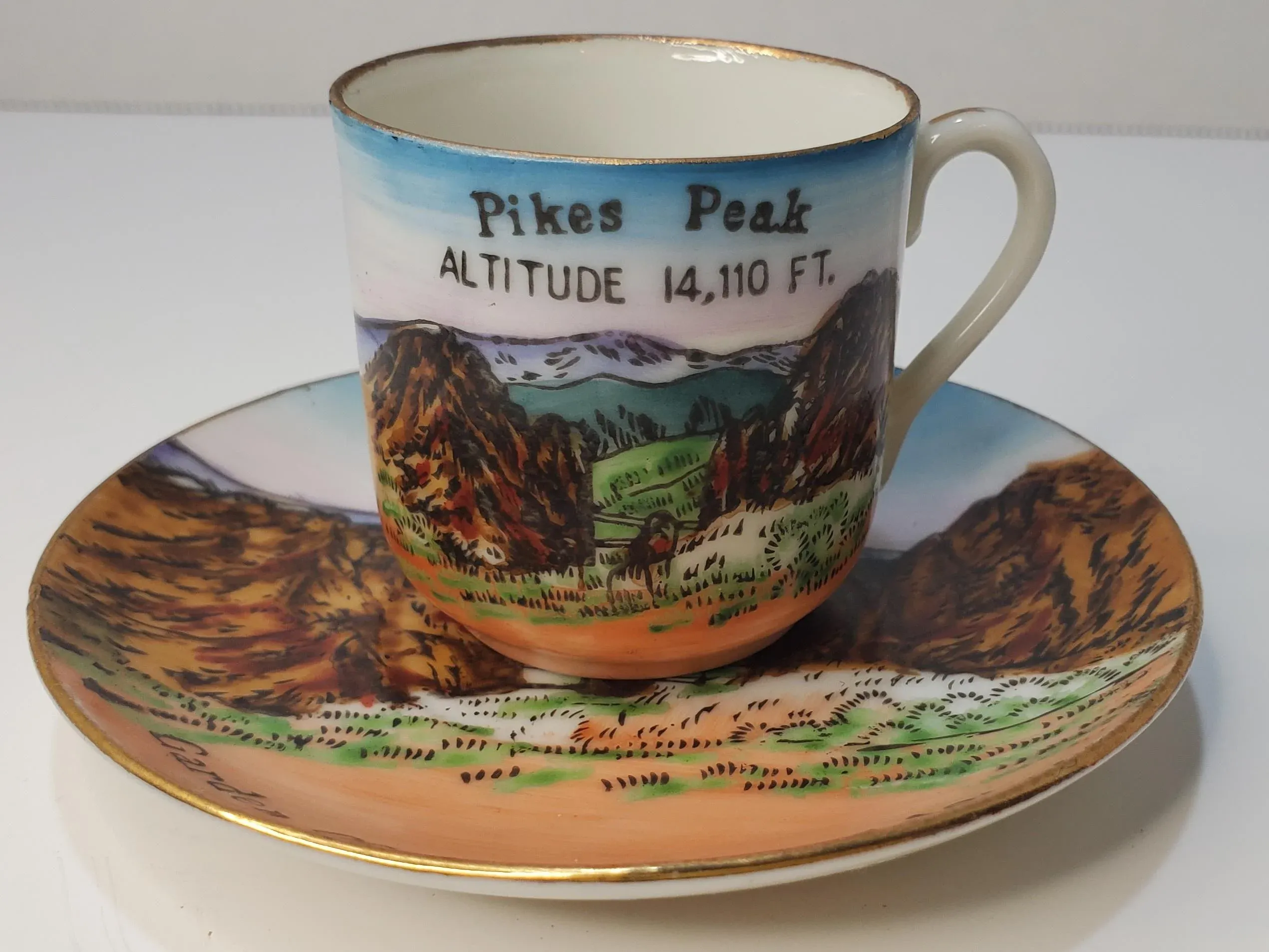 Mid Century Enco n.y.c. Japan Hand Painted Pikes Peak/Garden of