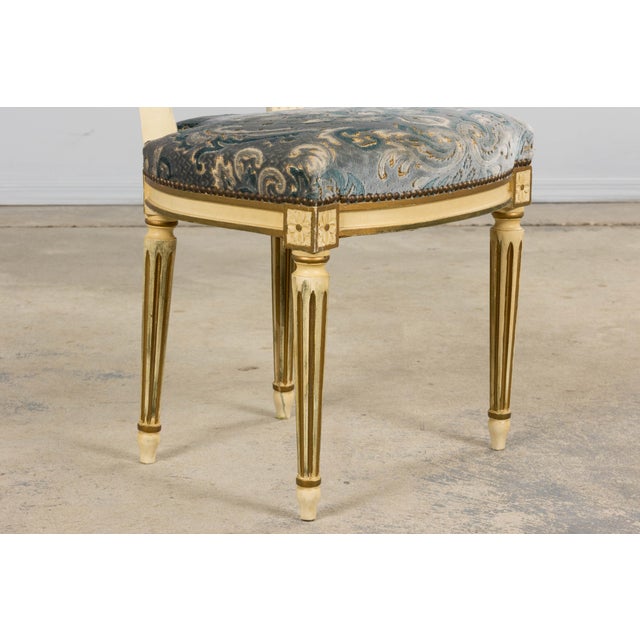 Antique French Louis XVI Style Painted Side Chairs W/ Blue Velvet Damask – A Pair For Sale - Image 13 of 18